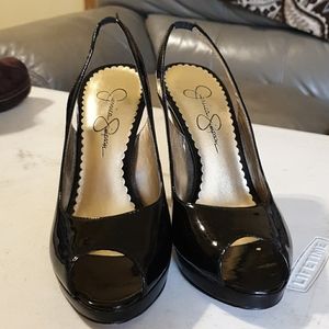 Like new blk patent open toe heels
